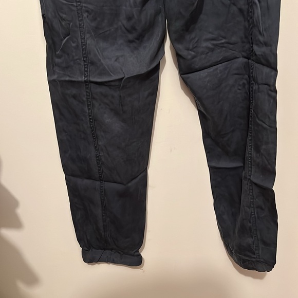 TenTree Joggers in Navy - Picture 6 of 10